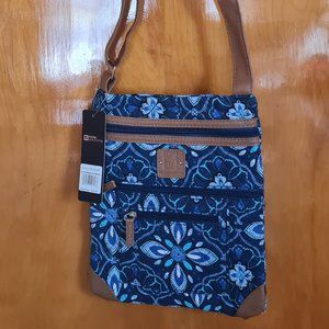 Stone Mountain Quilted Lockport Crossbody Bag Brand New Navy Teal Baroque